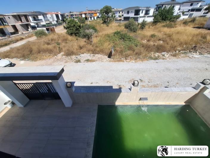 Image No.26-3 Bed Villa / Detached for sale