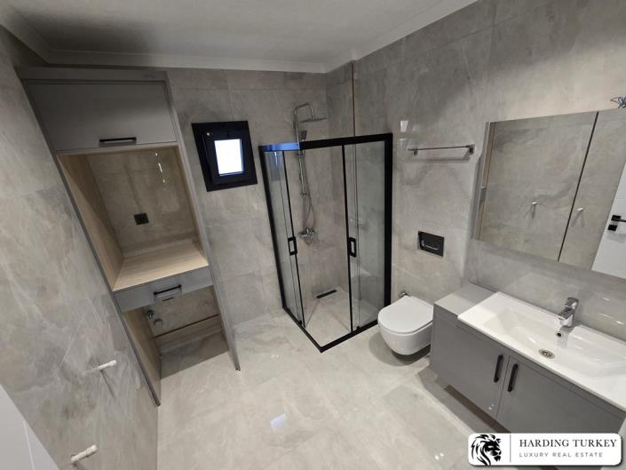 Image No.13-3 Bed Semi-Detached for sale