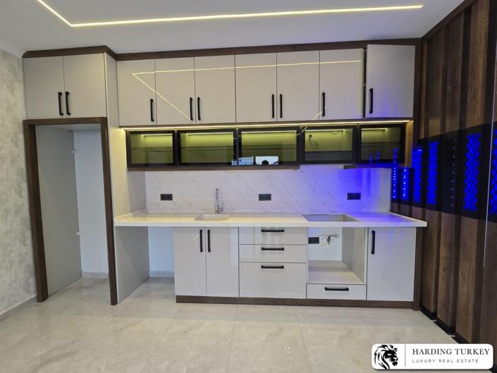 Image No.26-3 Bed Semi-Detached for sale