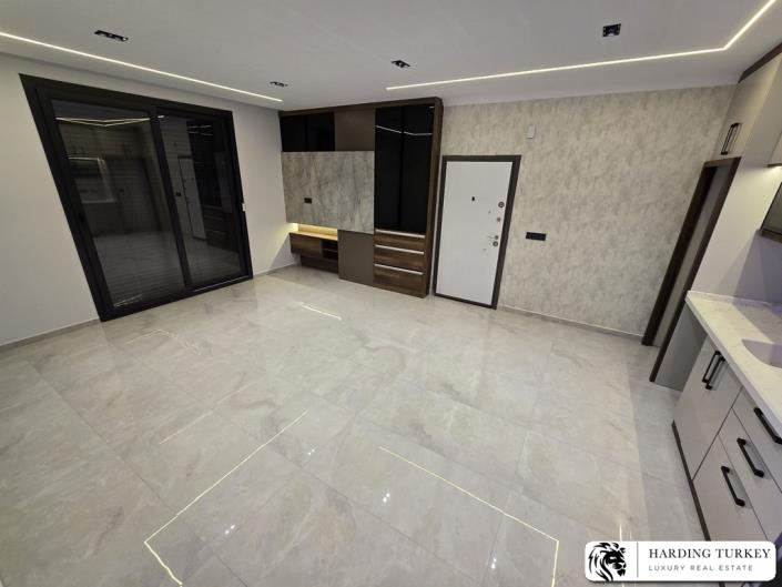 Image No.32-3 Bed Semi-Detached for sale