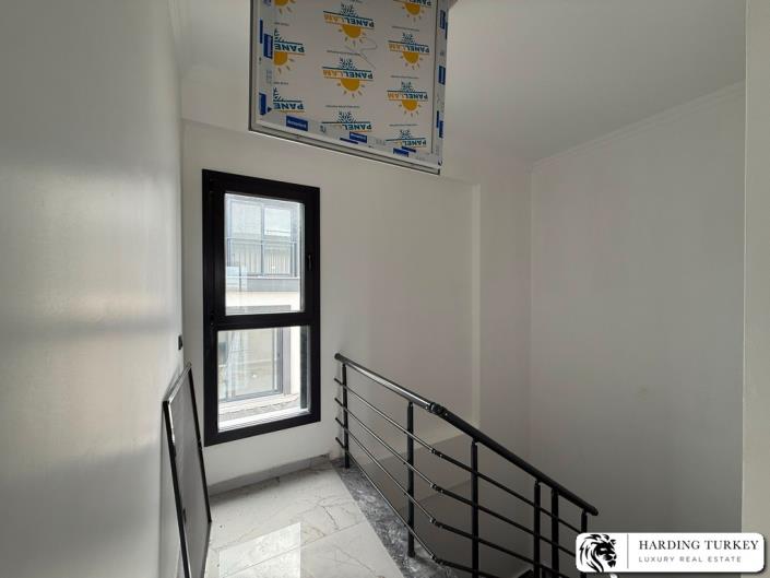 Image No.20-3 Bed Semi-Detached for sale
