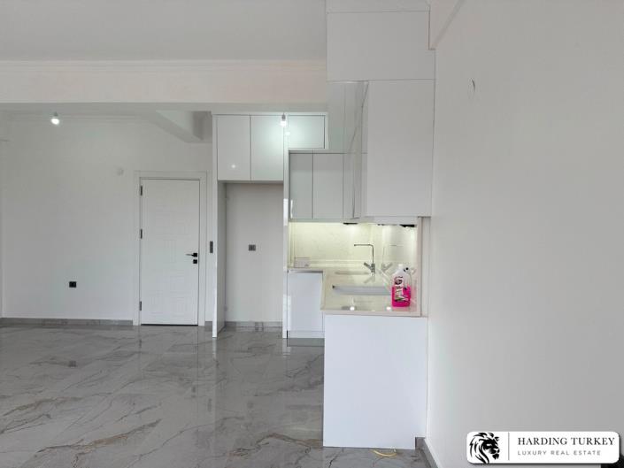 Image No.26-3 Bed Semi-Detached for sale