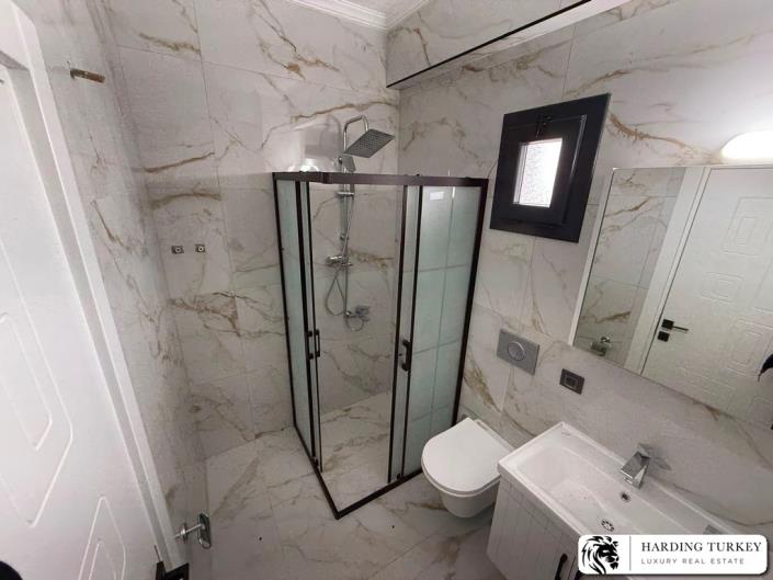 Image No.29-3 Bed Semi-Detached for sale