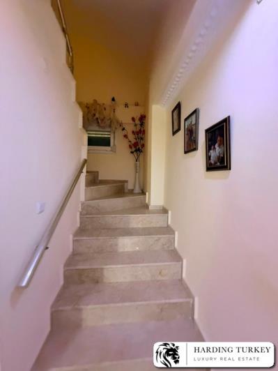 Image No.14-3 Bed Semi-Detached for sale