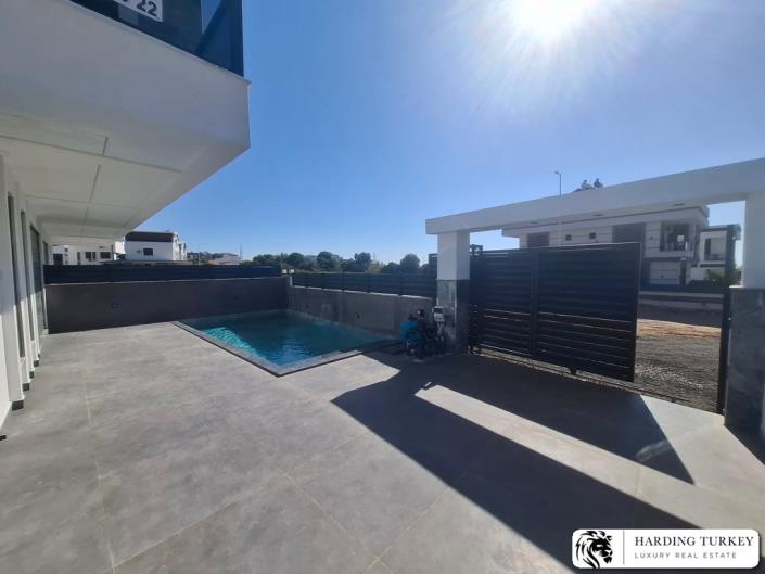 Image No.7-3 Bed Semi-Detached for sale