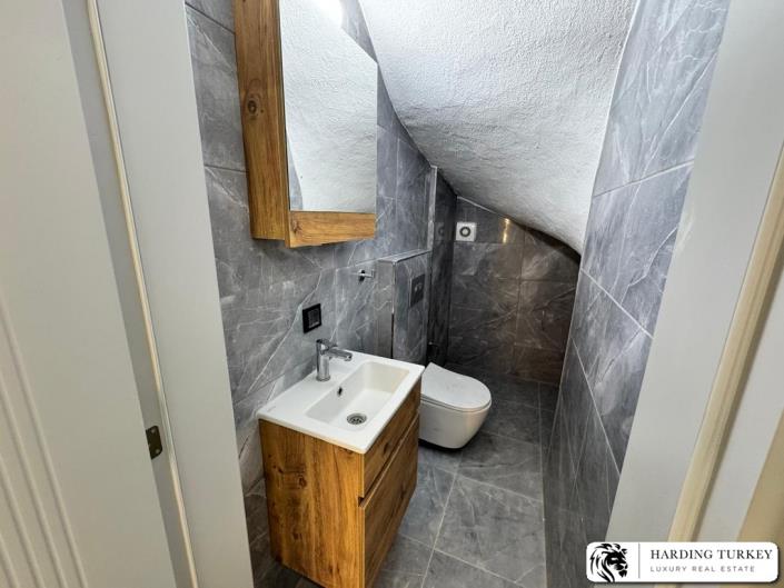 Image No.13-3 Bed Semi-Detached for sale