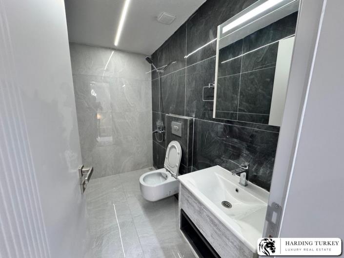 Image No.24-3 Bed Semi-Detached for sale