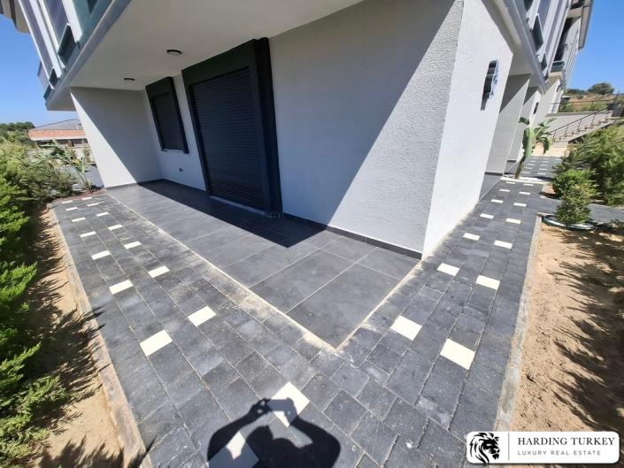 Image No.16-3 Bed Semi-Detached for sale