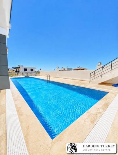 Image No.12-3 Bed Semi-Detached for sale