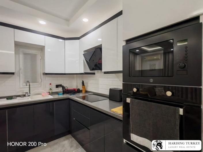 Image No.12-2 Bed Apartment for sale