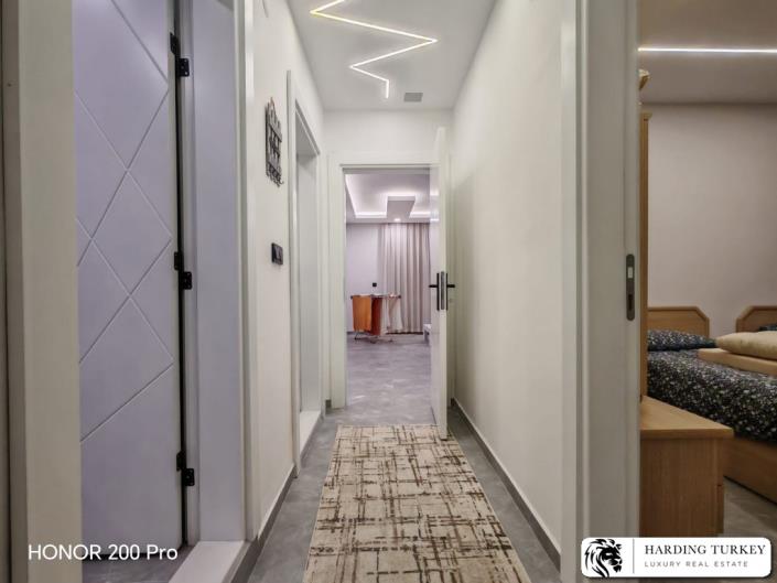 Image No.16-2 Bed Apartment for sale