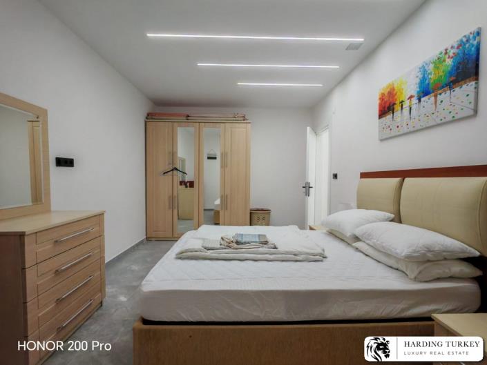 Image No.18-2 Bed Apartment for sale