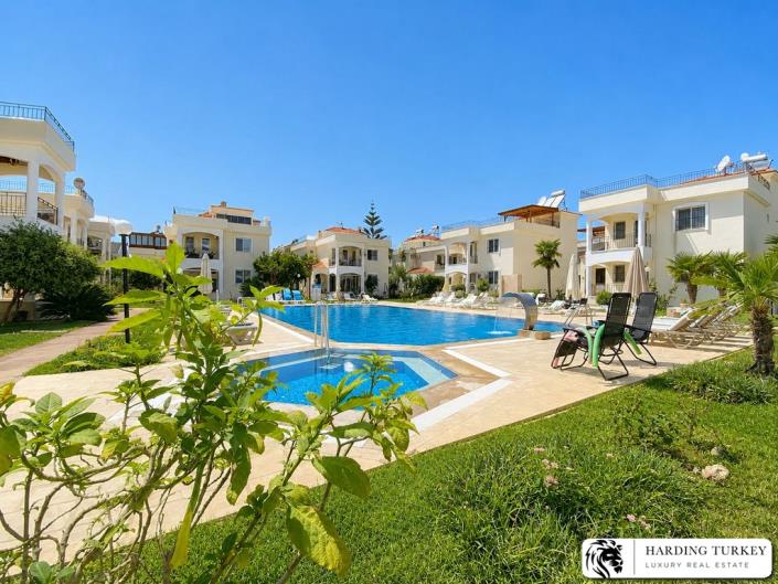 Image No.3-Villa / Détaché de 4 chambres à vendre à Altinkum