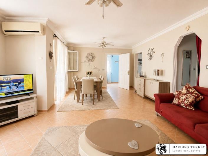 Image No.19-Villa / Détaché de 4 chambres à vendre à Altinkum