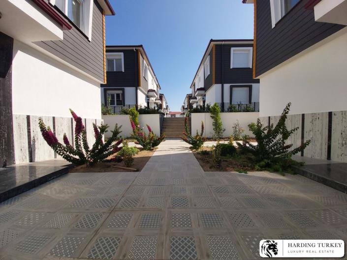 Image No.5-3 Bed Semi-Detached for sale