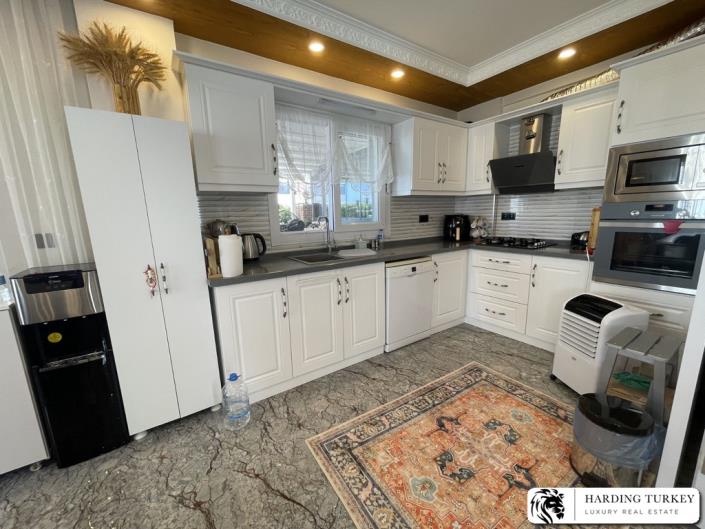 Image No.20-3 Bed Semi-Detached for sale