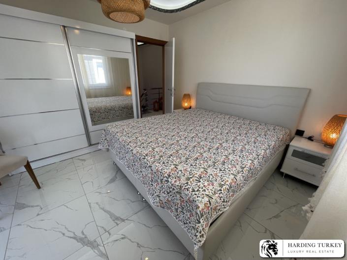 Image No.31-3 Bed Semi-Detached for sale