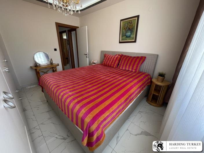 Image No.38-3 Bed Semi-Detached for sale