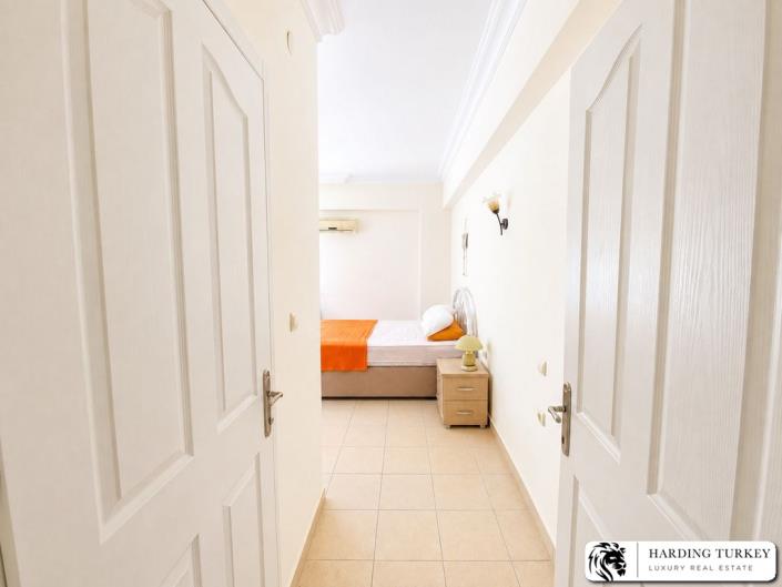 Image No.10-3 Bed Apartment for sale