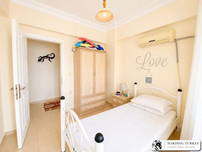 Image No.15-3 Bed Apartment for sale