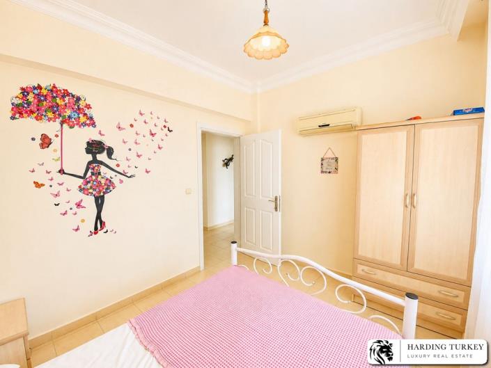 Image No.22-3 Bed Apartment for sale