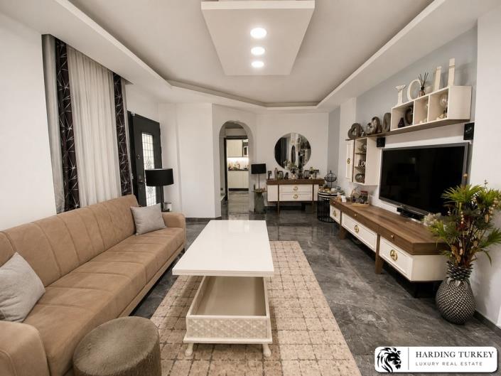 Image No.11-3 Bed Semi-Detached for sale