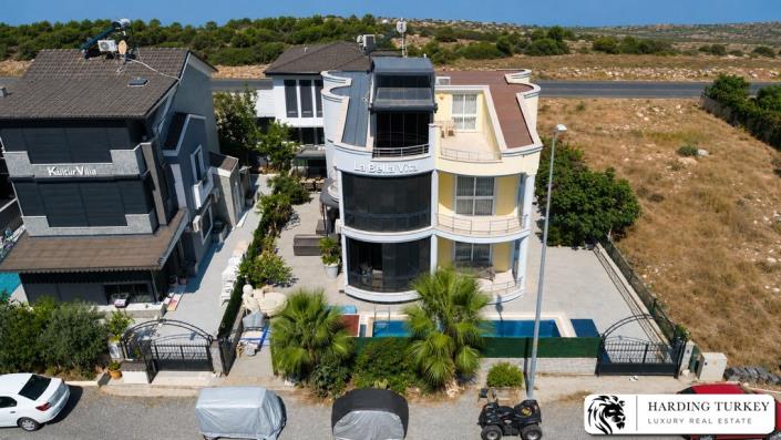 Image No.25-3 Bed Semi-Detached for sale