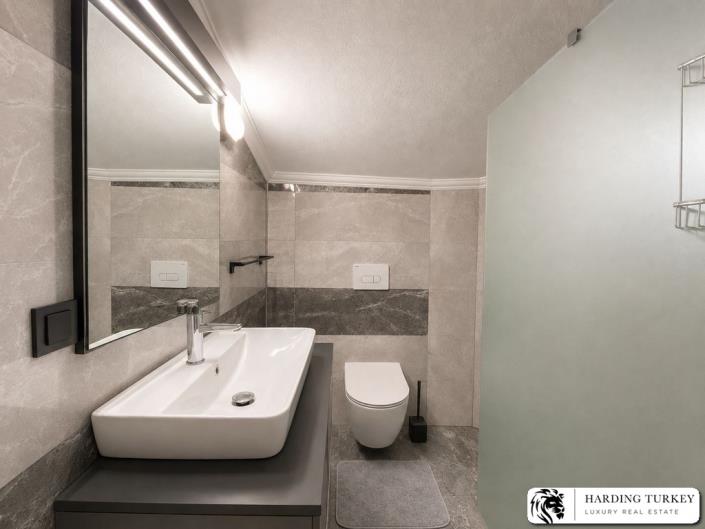 Image No.32-3 Bed Semi-Detached for sale