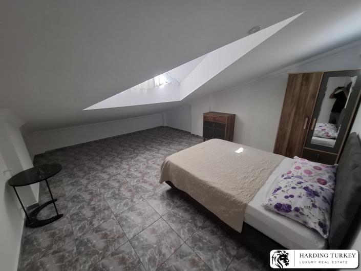 Image No.16-4 Bed Semi-Detached for sale