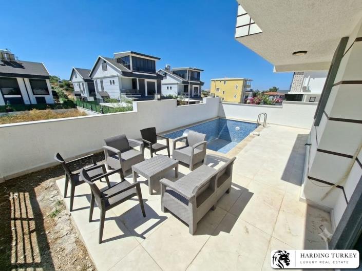 Image No.5-3 Bed Semi-Detached for sale