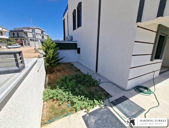 Image No.7-3 Bed Semi-Detached for sale