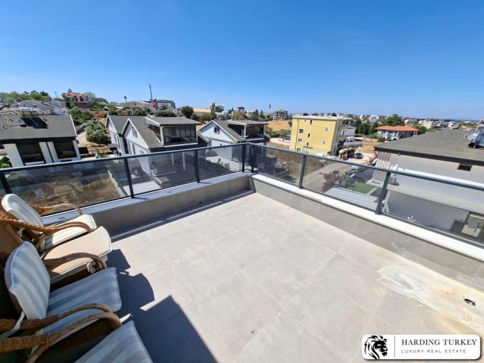Image No.20-3 Bed Semi-Detached for sale