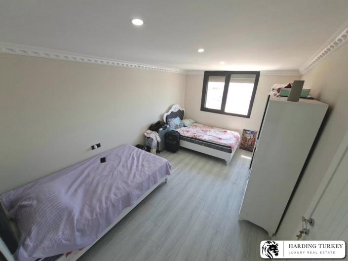 Image No.29-3 Bed Semi-Detached for sale