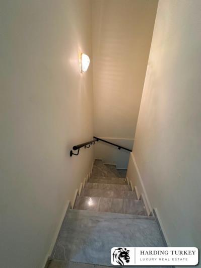 Image No.25-3 Bed Duplex for sale