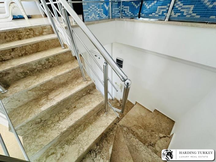 Image No.9-3 Bed Duplex for sale