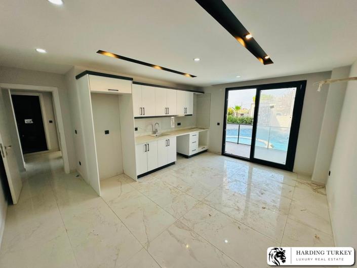 Image No.16-2 Bed Apartment for sale