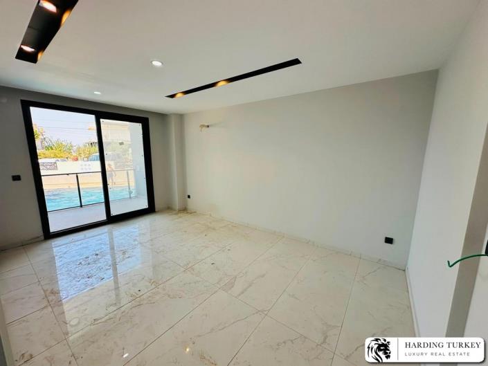 Image No.17-2 Bed Apartment for sale