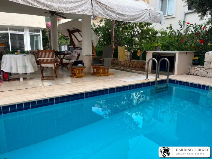 Image No.2-3 Bed Semi-Detached for sale