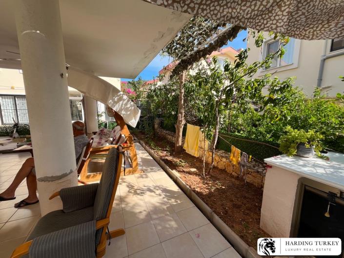 Image No.21-3 Bed Semi-Detached for sale