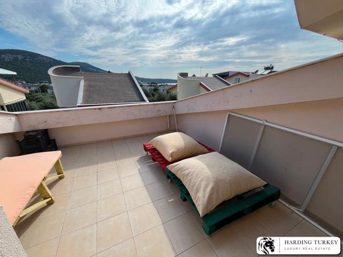 Image No.23-3 Bed Semi-Detached for sale