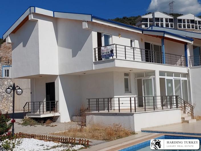 Image No.7-3 Bed Semi-Detached for sale
