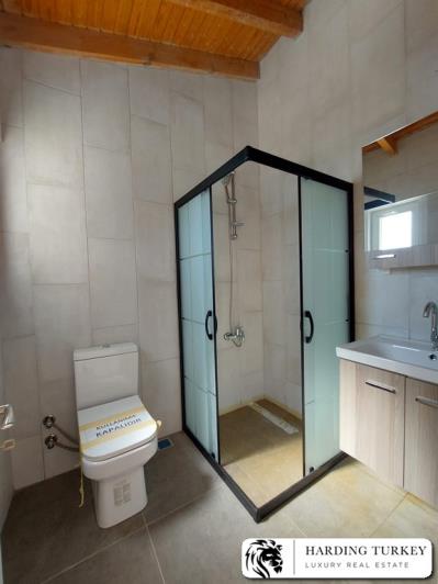 Image No.34-3 Bed Semi-Detached for sale
