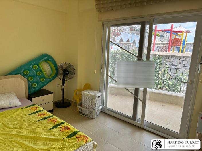 Image No.4-4 Bed Duplex for sale