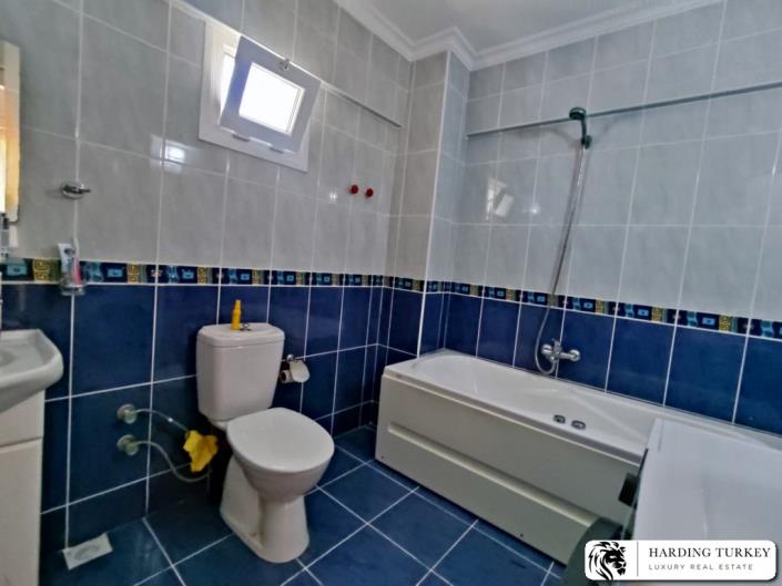 Image No.22-4 Bed Villa / Detached for sale