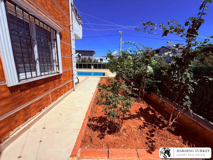 Image No.14-4 Bed Villa / Detached for sale
