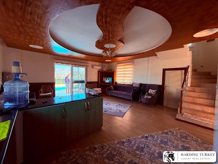 Image No.25-4 Bed Villa / Detached for sale