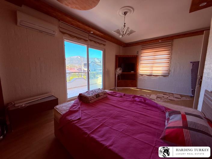 Image No.32-4 Bed Villa / Detached for sale