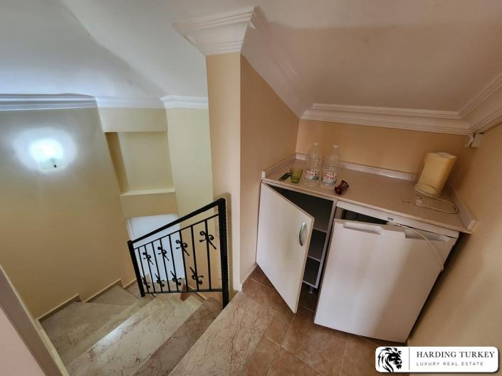 Image No.19-4 Bed Semi-Detached for sale