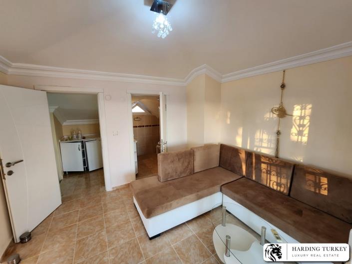 Image No.22-4 Bed Semi-Detached for sale