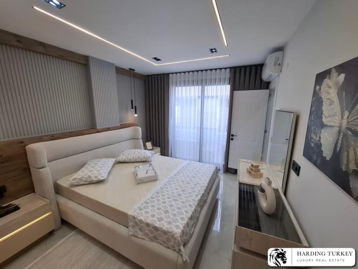 Image No.17-3 Bed Semi-Detached for sale